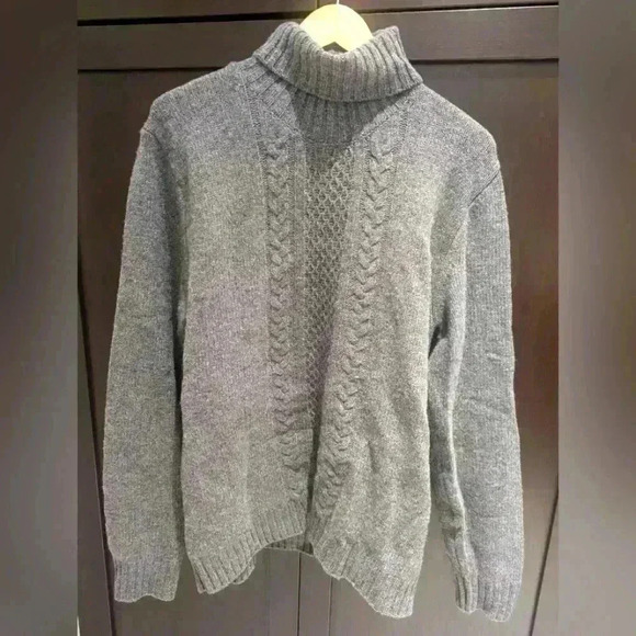 Strellson Mens Turtleneck Sweater Gray Merino Wool Size XL great condition - Picture 1 of 7